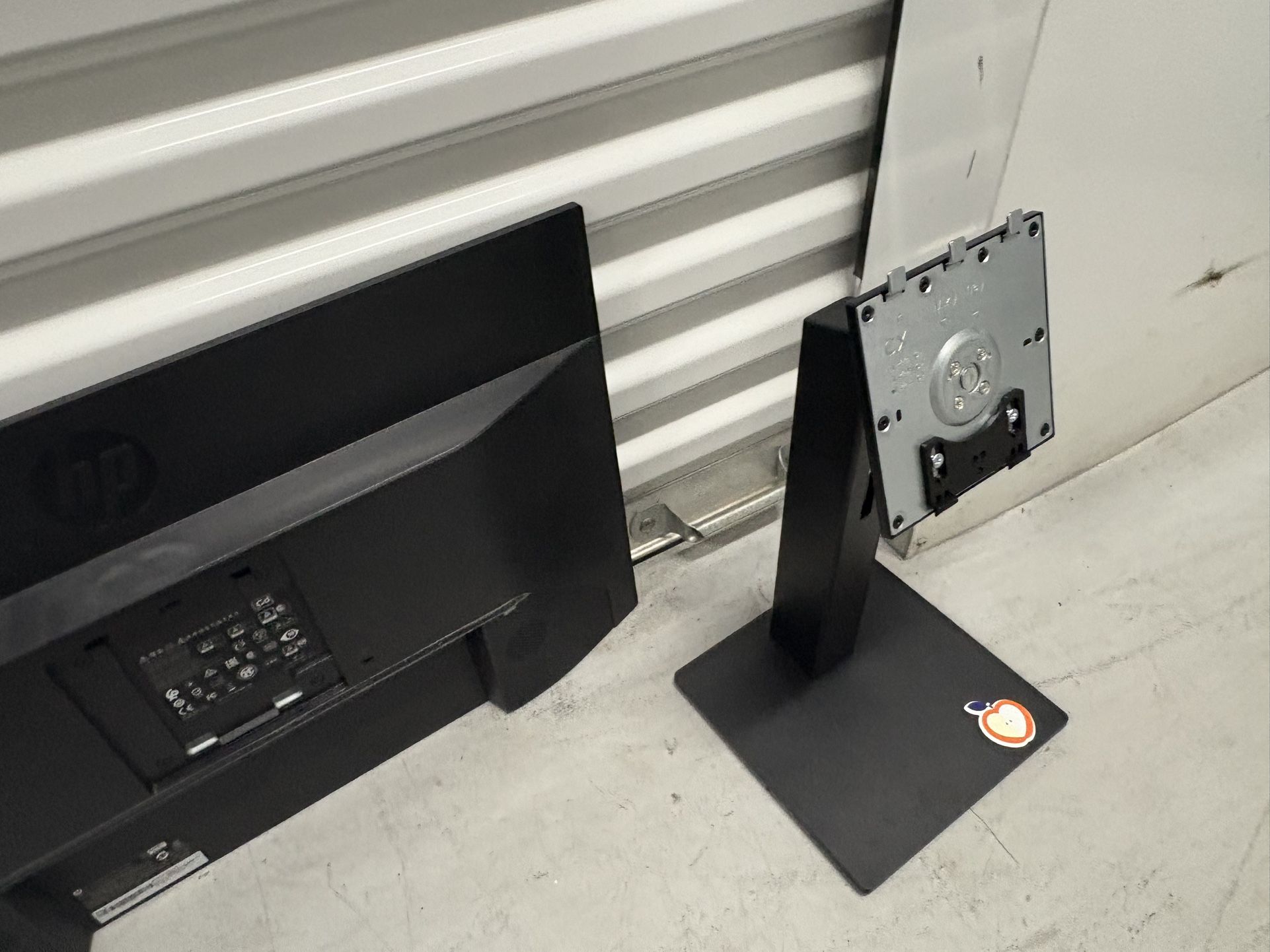 HP P27h 27-Inch G4 FHD IPS Monitor 5ms 75hz (crack Top Right Parts Or Repair)