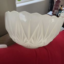 Vintage Williamsport Milk Glass Punch bowl Set
