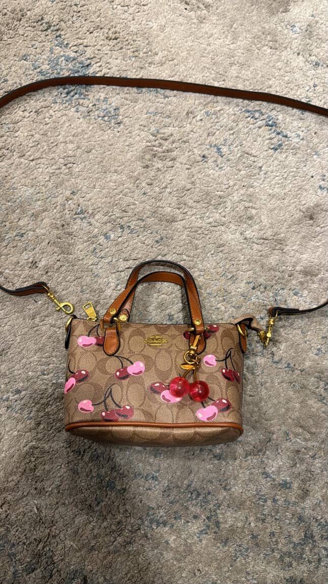 Coach Women Purse
