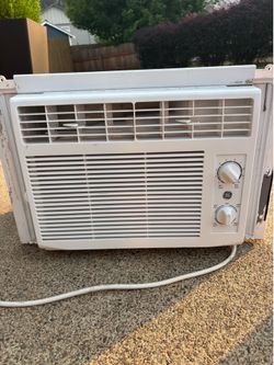 GE Window Air Conditioner