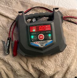 Schumacher 15A Fully Automatic Car Battery Charger & Maintainer (SC1323)
