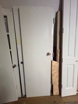 closet door 6ft by 24 inch