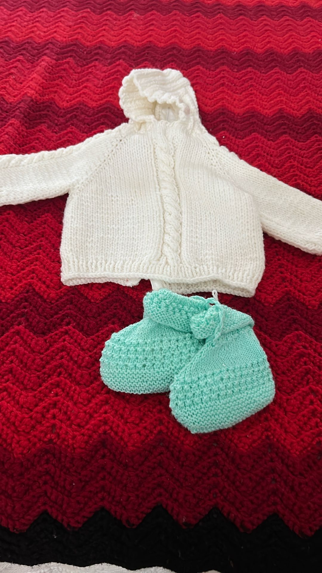 New Handmade Sweater And Boots