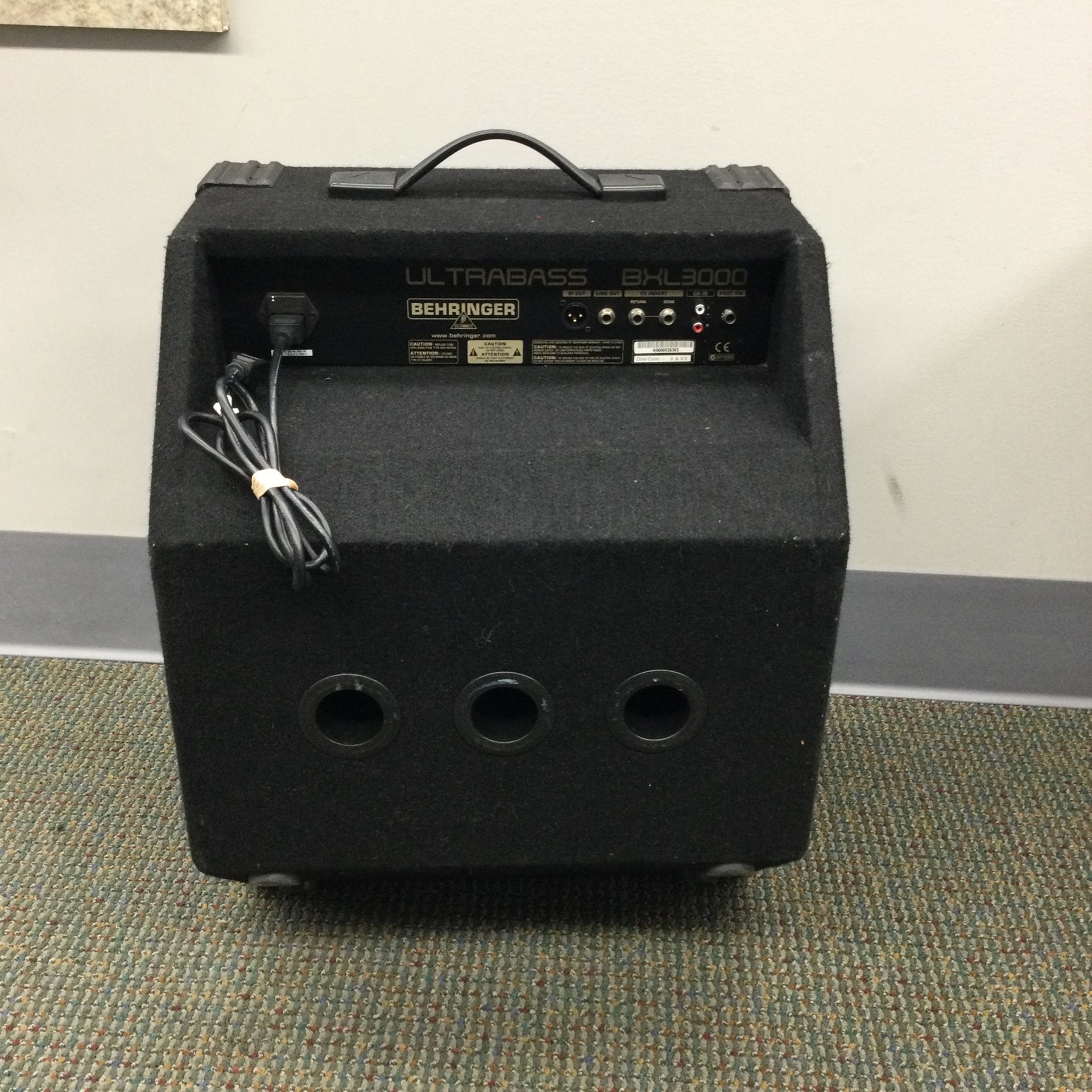 Behringer Ultra bass BXL3000