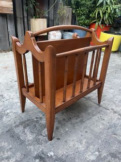 Vintage Mid Century 1950’s 1960’s Magazine Rack