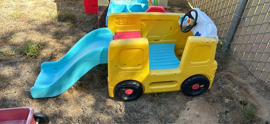 School bus climbing slide