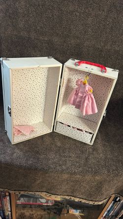 Closet For Dress Up