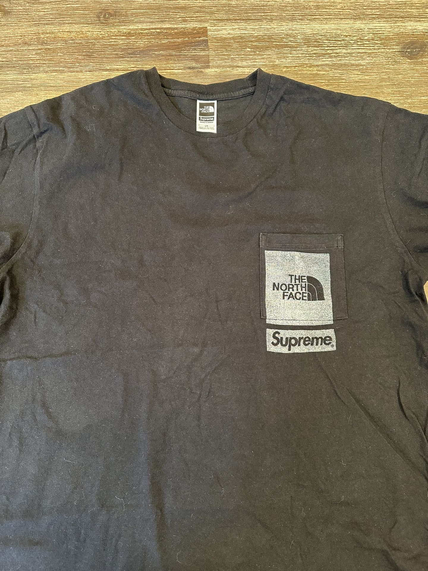 Supreme North Face Pocket Tee Size L