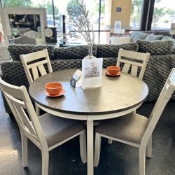 5pcs Dining Set ((Table & 4 Chairs))