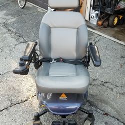 wheel chair