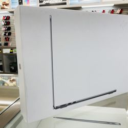 MacBook Air M2 8gb Ram 256gb SSD 