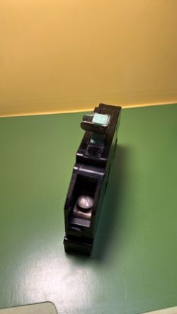 Single Pole Circuit Breaker