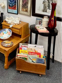 Accent Table Petite Espresso Stain