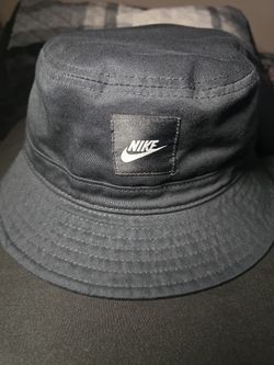 Nike bucket hat