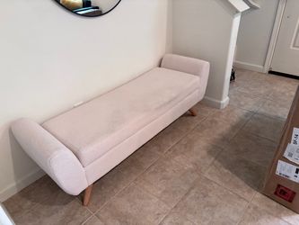 Upholstered Storage Bench with Solid Wood Leg