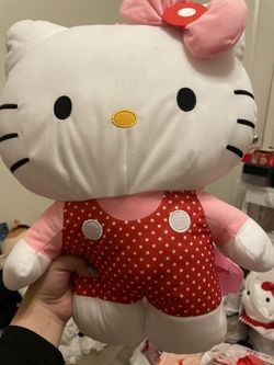 Hello Kitty Plushie Bags