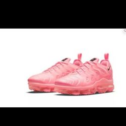 Nike Air VaporMax Plus Sunset Pulse Women's Sneaker Box Included. 