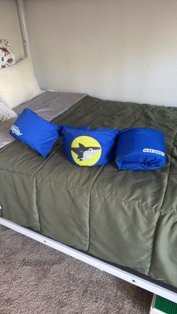 Floaty / life vest