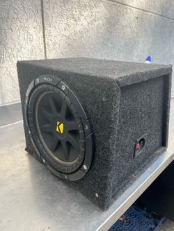 Kicker subwoofer & Dual 400 watt amp