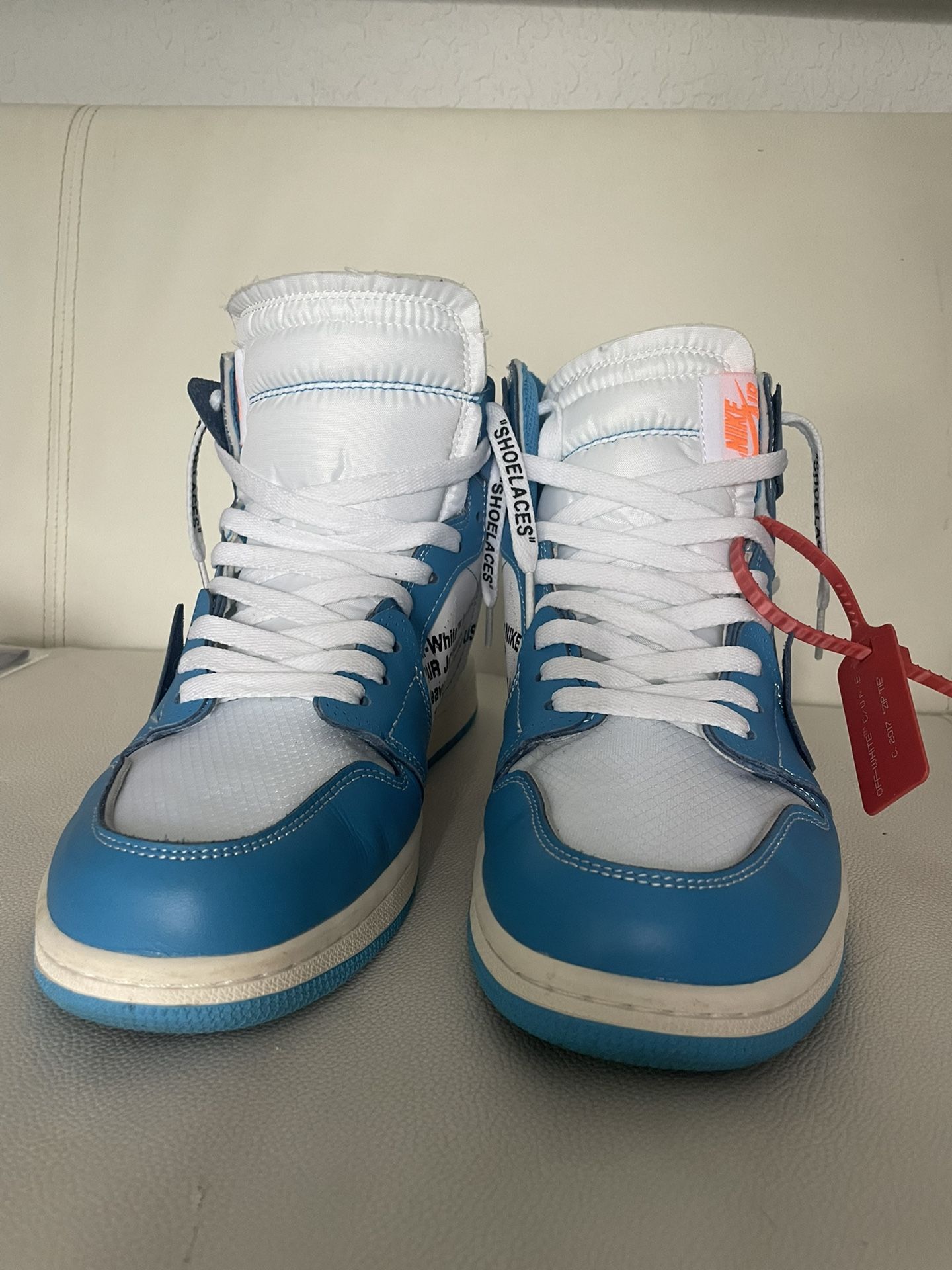 Off White x Air Jordan Retro High OG UNC (Off Brand)