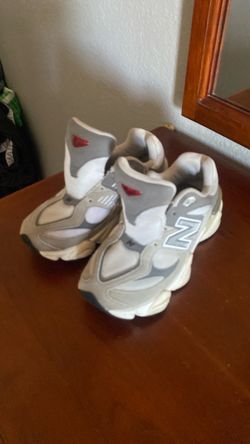 kids New Balance sz 1