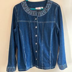Jean Jacket size M blue rhinestone trim by Quacker Factory. Excellent Condition!