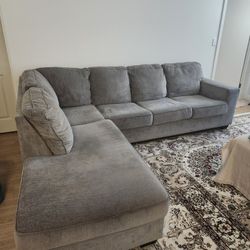 Sectional Sofa 