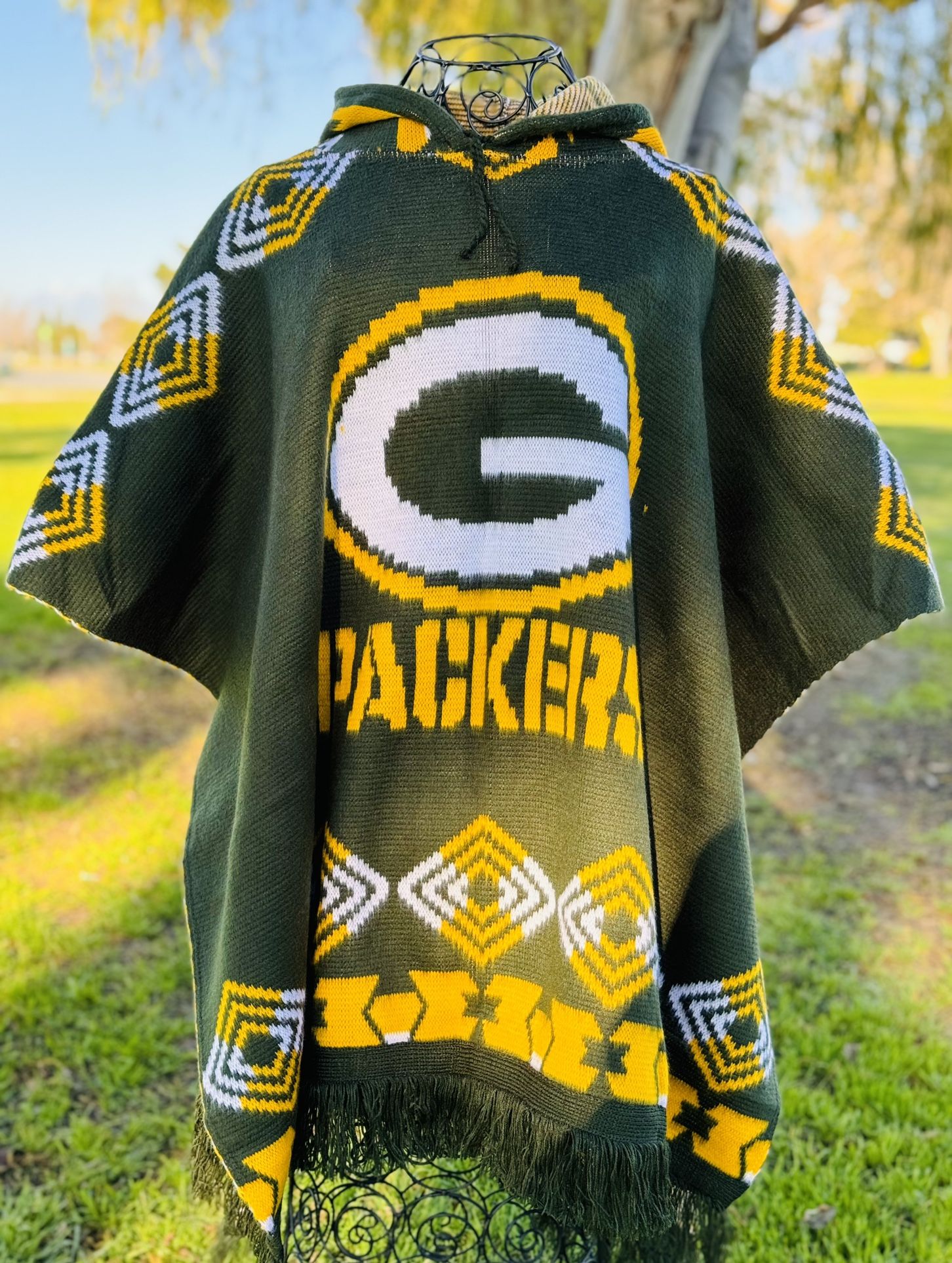 Green Bay Packers Alpaca Poncho, One Size