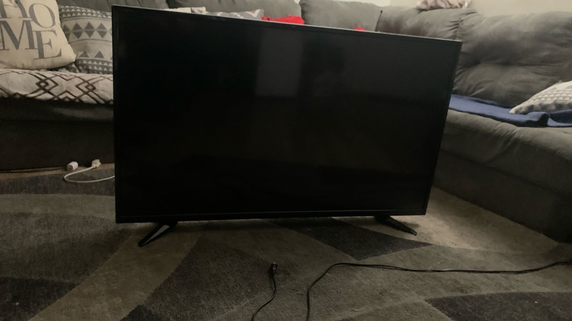 48 inch insignia roku tv
