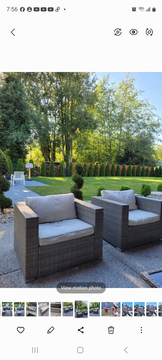 Beautiful Outdoor Furniture Set