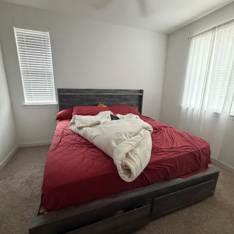 Ashley King Size Bedroom Set – Like New, 2 Pieces - Austin, TX