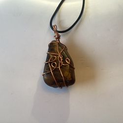  NECKLACE-WIRE-WRAPPED-TIGER EYE STONE