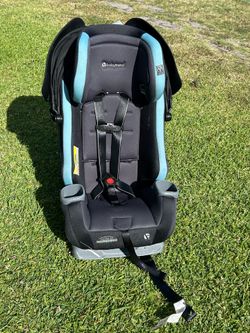 Kids car seat converts
