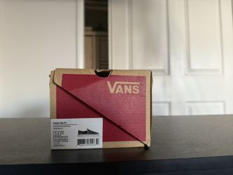 Vans (NEW) Size 2.5