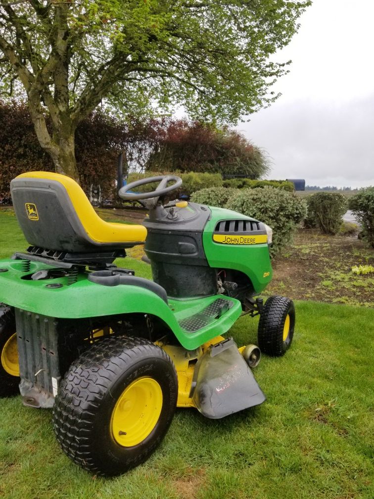 John deere D110 riding lawn mower for Sale in Woodburn, OR OfferUp