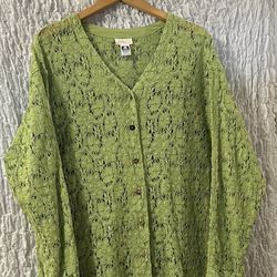 california STYLE: Button Down Top, Long Sleeves, Cotton, Extra Button, Size: L