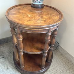 Mid-certainly Walnut Burlwood End Table  