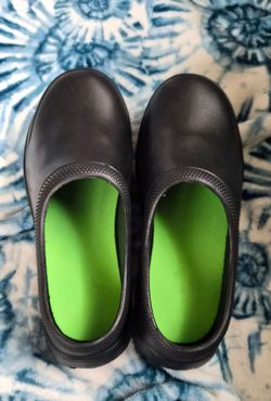 black work shoes (size8)