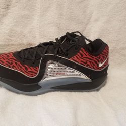 Nike KD 16 Slim Reaper Size 9.5