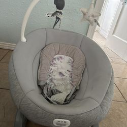 Graco Baby Swing