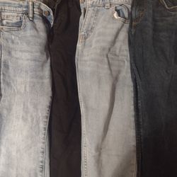 4 Pairs Boys Jeans Size 12 Slim Good Condition 25$ For All