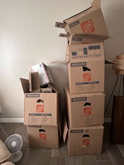 Moving Boxes & Filler Paper