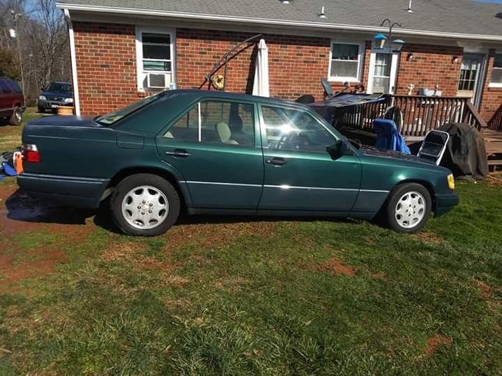 1995 Mercedes-Benz E-Class