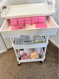 LASH EXTENSION SUPPLIES!! OVER $260 WORTH OF ITEMS