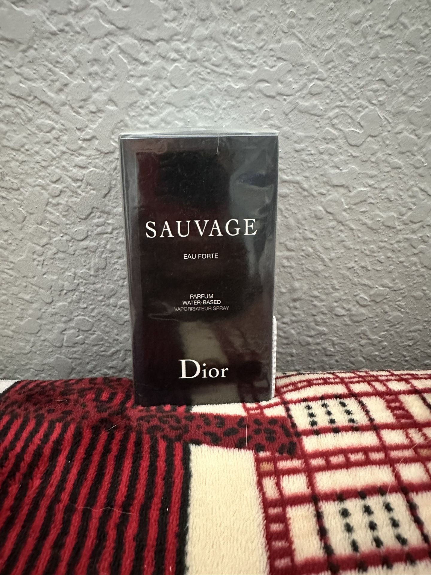 Dior Sauvage Eau de Parfum – 3.4 oz (100ml)