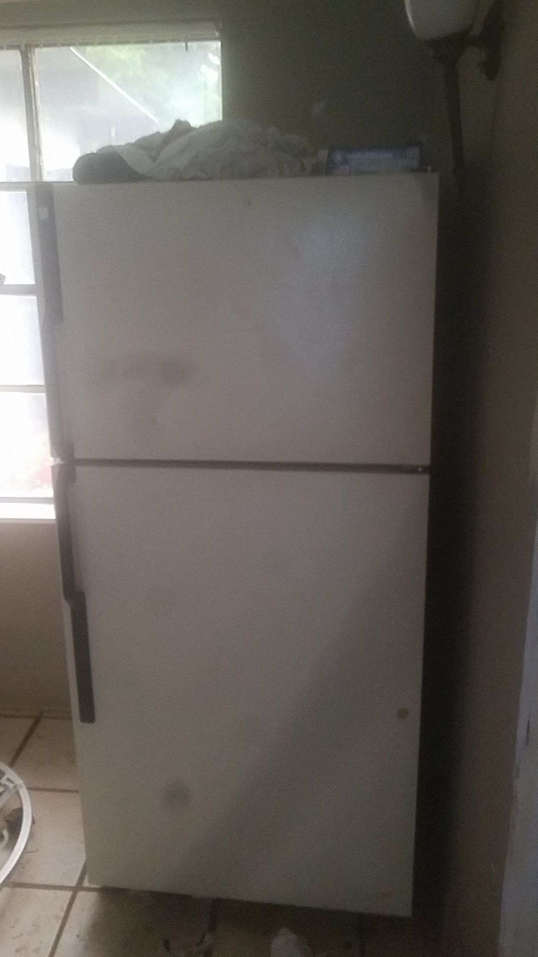 Refrigerator