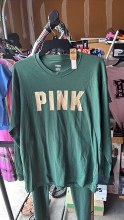 Pink. Set Women’s Size Medium