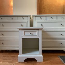 Dresser And Nightstand Set