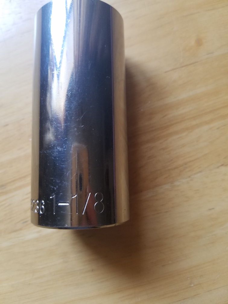 1 1/8" deep well socket - 12 point - KD