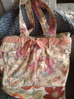 BEAUTIFUL HANDMADE PURSE!!